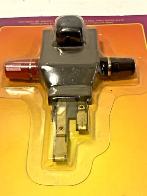 MTH 40-1003 Rail King Real Trax Illuminated Lock-On - Never Used - Image 1 of 4