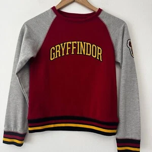 Gryffindor Red and Gray Sweatshirt Size Med Kids - Picture 1 of 6