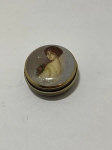 Chambers Candy Tin Violet Mints Made In England - Picture 1 of 5