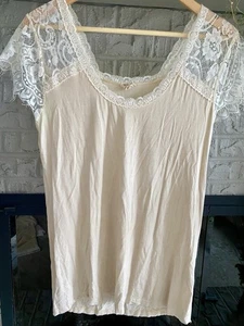 POL MUJER BEIGE MANGA CORTA TOP TALLA PEQUEÑA - Imagen 1 de 2