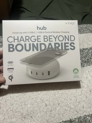 +TYLT Hub 5 en 1 Estación de Carga Inalámbrica Viene con un Cable de Cinco Pies Nuevo Foto 1 de 3