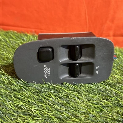 Interruptor de control de ventana eléctrica Toyota Previa Driver Master 1991-1997 gris OEM USADO Foto 1 de 4