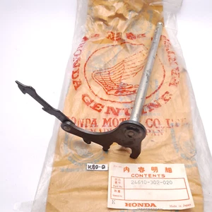 Genuine Honda CA125 CD175 CB175 SL175 CL175 Spindle Gearshift Nos 24610-302-020 - Picture 1 of 5