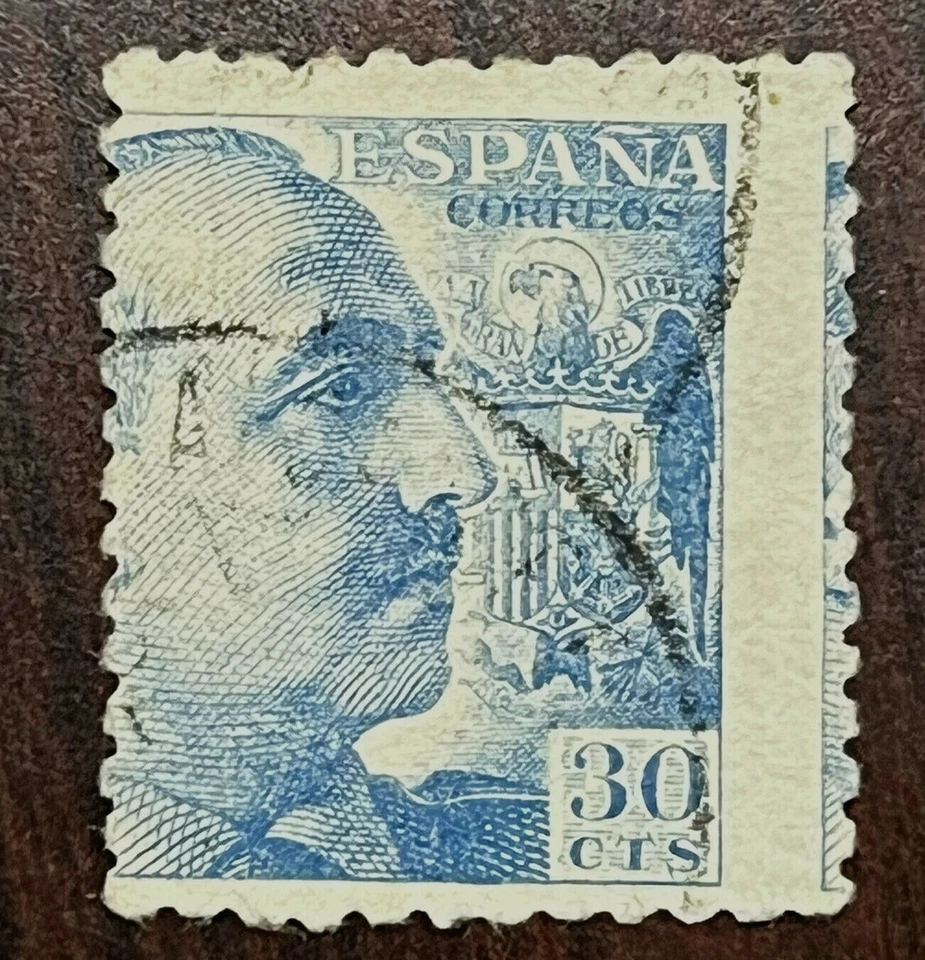 SELLO ERROR 1940/1949 ESPAÑA FRANCO 30C #695/695A HORIZONTAL MAL PERFECTO Foto 1 de 1