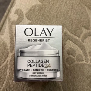 Olay Regenerist Collagen Peptide24 Day Cream 15ml - Travel Size - Free P&P - Picture 1 of 6
