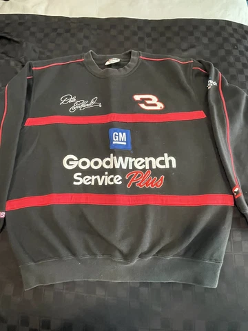 Dale Earnhardt Sr. #3 Chase Authentic's Sweatshirt Large Cover