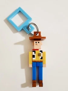 Disney Pixar Toy Story Woody Crossy Road Figur Schlüsselanhänger Aufhänger Spielzeug 8-Bit Pixel - Bild 1 von 7
