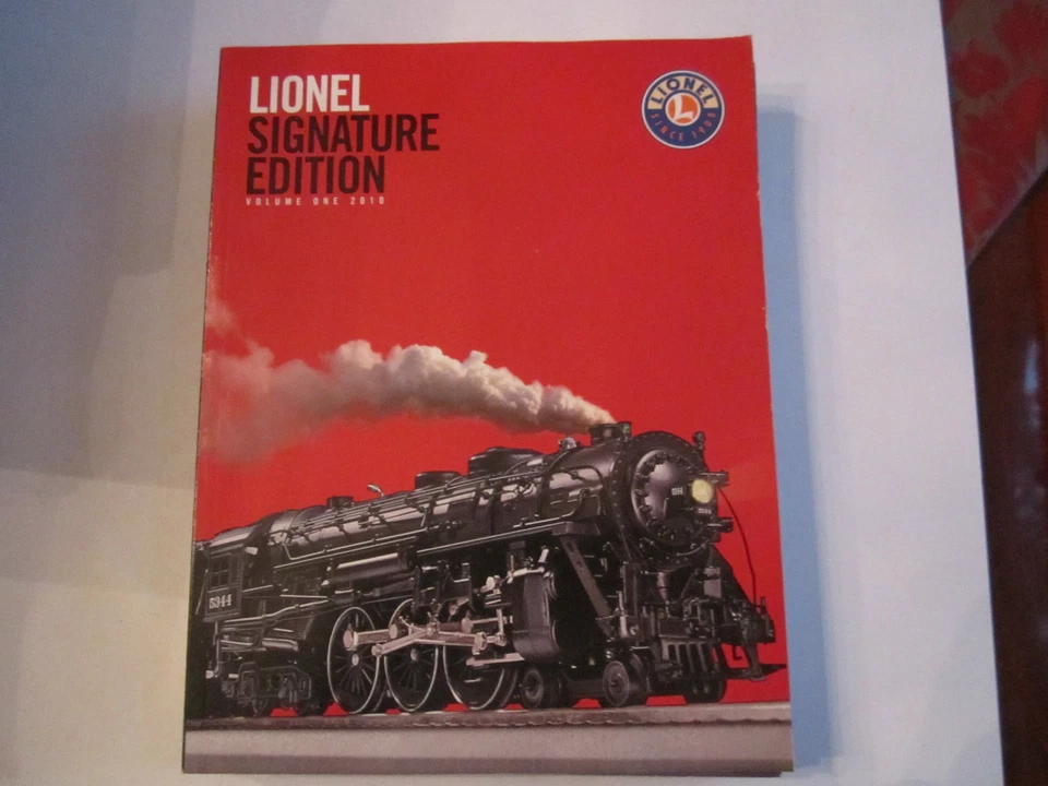 4 LIONEL TRAIN CATALOGS & 1 KLINE TRAIN CATALOG -2003 (2) 2008, 2009, 2010 -RY-1 - Image 1 of 4