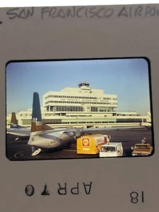 1970 foto diapositiva San Francisco aeroporto Air West camion conchiglia - Foto 1 di 1