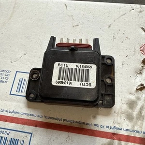 Mercruiser 5.7 spark plug knock sensor - Picture 1 of 4
