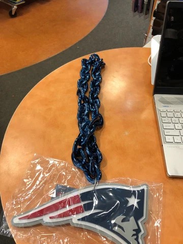 NEW ENGLAND PATRIOT  BIG  Logo ROYAL BLUE Fan Chain Big Chain Necklace  FAN FAVE Cover