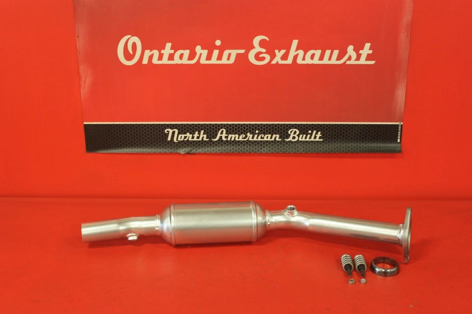 CATALYTIC CONVERTER 2000 2001 2002 2003 2004 2005 TOYOTA ECHO 1.5L WITH GASKETS - Image 1 of 3