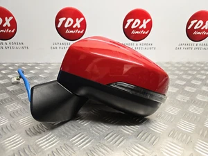 SUBARU XV MK2 2018-2021 PASAJEROS GENUINOS ESPEJO RETROVISOR ELÉCTRICO PLEGABLE M7Y ROJO 13 PINES - Imagen 1 de 12