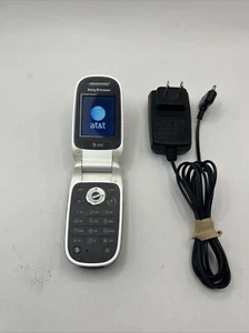 Sony Ericsson Z310a - Jet Black ( AT&T ) Cellular Flip Phone - (Read) - Picture 1 of 7