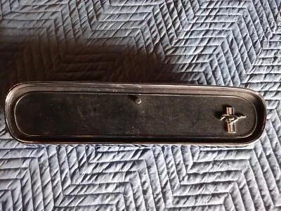 Оригинальный хромированный дверной перчаточный ящик 1964-1966 Mustang для Ford от оригинального производителя C6ZB-6506044-A - Изображение 1 из 4