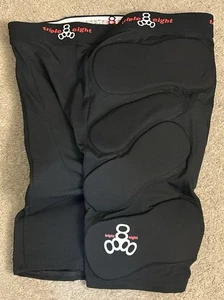 Triple 8 Bumsaver gepolsterte Shorts Gr. Large schwarz Rollschuh Derby Damen - Bild 1 von 3