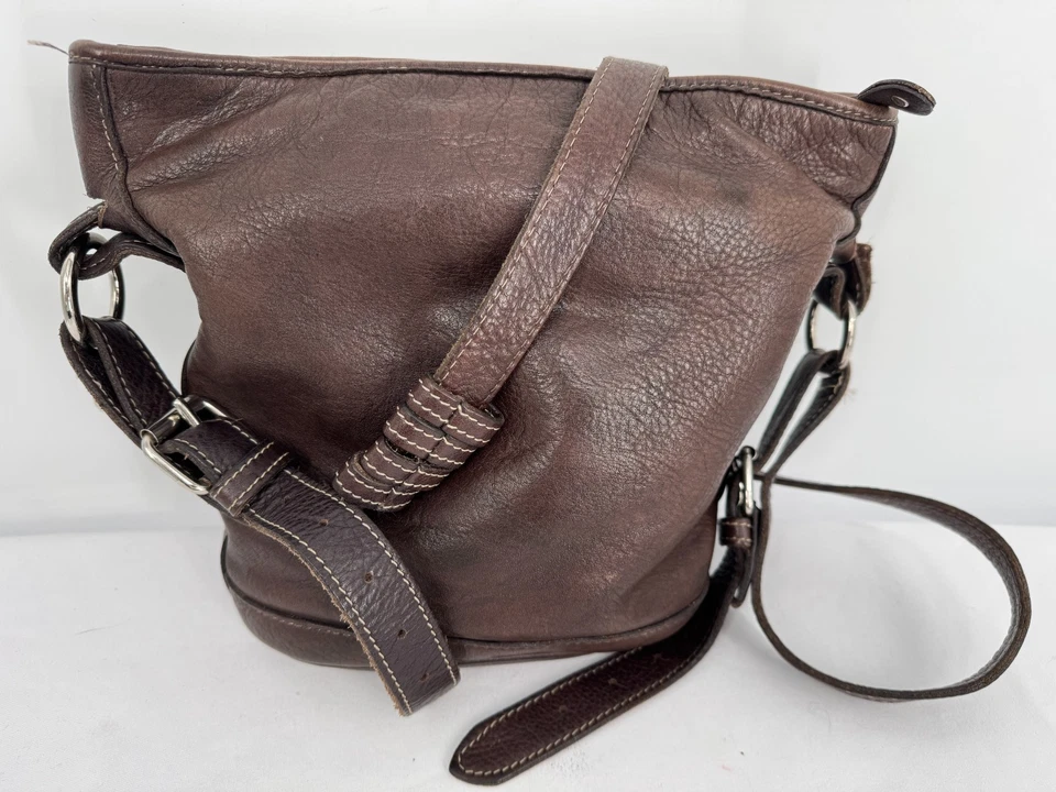 VTG ROOTS CANADA Brown Pebbled Leather Bucket Bag Crossbody Hobo Purse Handbag - Image 1 of 4