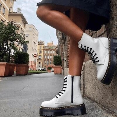 NWOB Dr. Martens Jadon Platform Boots White Sz US 8 Ladies , US 7 Men, UK 6 - Image 1 of 4