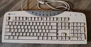 TECLADO GATEWAY SK-9925 de colección blanco roto con cable USB auténtico Clicky funciona bien - Imagen 1 de 6
