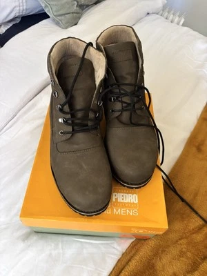 Piedro Stivali Uomo Ortopedici Pelle Marrone Supporto Passeggio Taglia 12 Nuovi  - Immagine 1 di 4