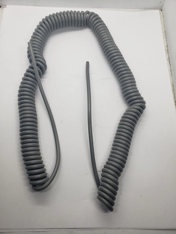 CABLE MICRÓFONO RETRÁCTIL GRIS BELDEN T37119, NNB Foto 1 de 1