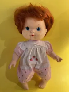 Vintage Kenner Strawberry Shortcake Baby Doll Blow Kiss 1982 American Greetings - Picture 1 of 9