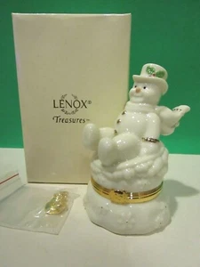LENOX SNOWY SCAPADES PUPAZZO DI NEVE TREASURE BOX (con CIONDOLO PUPAZZO DI NEVE) ----- NUOVO in SCATOLA - Foto 1 di 9