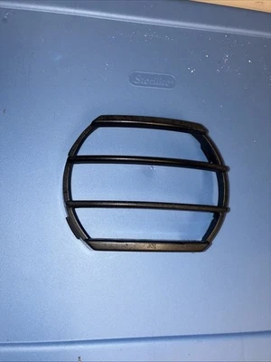 Cubierta de luz antiniebla para Subaru Outback / Baja 2000-2004 bisel rejilla 84953AE05A OEM Foto 1 de 2