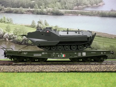 Liliput H0 1 Flachwagen mit Panzer beladen  (ZE) H0478 - Bild 1 von 4