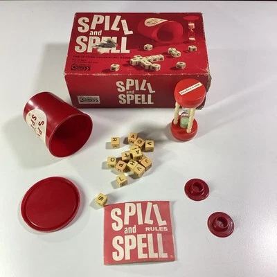 Juego de Crucigramas Derrames y Hechizos 1966 Cartas Originales de Parker Brothers Foto 1 de 4