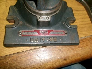 DELTA MILWAUKEE UNIVISE 3 AXIS MULTI ANGLE VISE FOR GRINDER OR MILL - Picture 1 of 11