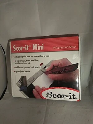 Scor-it Mini  Scoring Board -Inches or Metric-m  9 3/8 x 7" Gift Quality - Image 1 of 3