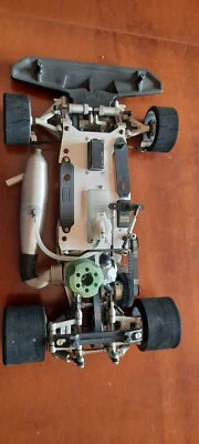 modello 1/8 Picco Genesis F1 - Immagine 1 di 4