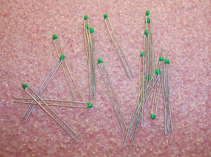 QTY (500) 2322-640-90133 PHILIPS RADIAL NTC THERMISTORS - Picture 1 of 2