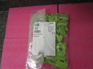 NEW! Qty (40) PHOENIX CONTACT ST 2,5 TERMINAL BLOCK - Green/Yellow - Picture 1 of 5