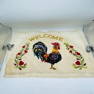 Funda almohada gallo letrero punta aguja bienvenida Brentwood Designs  - Imagen 1 de 12