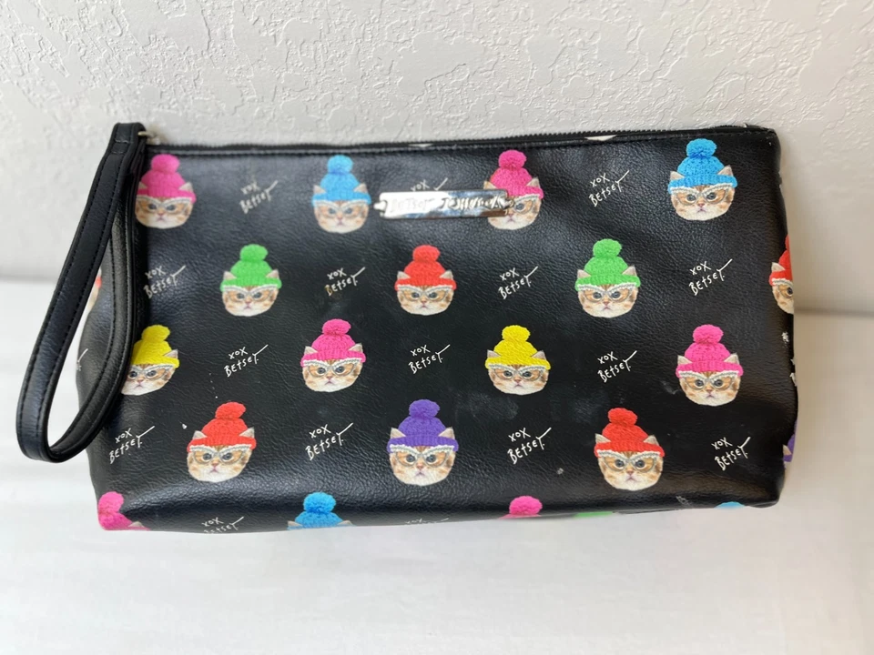 Lindo bolso de muñeca Betsey Johnson cara de gato negro con cremallera arte pop gorro estampado Foto 1 de 4