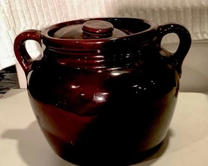 Vintage Brown Stoneware Bean Pot - 8”W x 6”H w/ Lid & Double Handles - EC - Picture 1 of 7