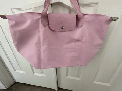 Longchamp  Le Pliage medium tote. Pink color. Used condition. READ MORE - Image 1 of 4