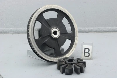 Harley Road Glide 68T 2017 polea de cinturón piñón aislador 25.488 millas #4137 Foto 1 de 4