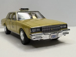 lose 1981 Chevrolet Impala Taxi gelb Coming to America 1988 Film Hollywood - Bild 1 von 9