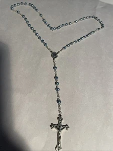 Religiöser katholischer Rosenkranz grau-blau farbige Perle silberfarben Kreuz ITALIEN  - Bild 1 von 9
