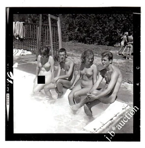 Nudismo DIVERSIÓN DESNUDA EN EL CAMPAMENTO NUDISTA Foto desnuda * Foto vintage alrededor de 1960 #2 - Imagen 1 de 4