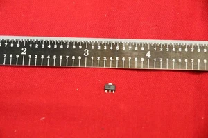 10PC Triquint  WJA-1025 50-4000 Mhz MMIC in SO89 pkg, new - Picture 1 of 2