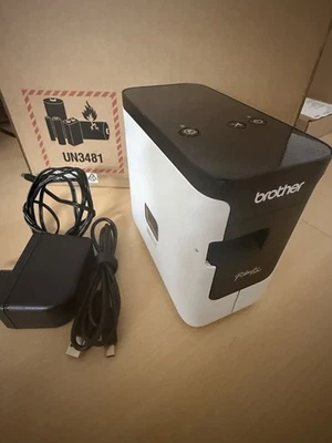 Brother P-touch PT-P700 Prof. Beschriftungsgerät USB 180dpi 24mm - Bild 1 von 4