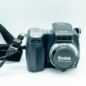 Kodak DX6490 Digital Camera EasyShare NO Battery or card FOR PARTS - Picture 1 of 5