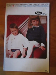 KNITTING PATTERN BOOK PATONS NO. 807 TODDLER'S WARDROBE GREAT **** MUST SEE - Picture 1 of 2
