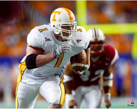 Jason Witten Tennessee Volunteers Unsigned Running 11" x 14" Photo - Fanatics Cover