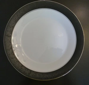 Noritake MIRANO Juego de 4 Platos de Cena 10 1/2" Grabado Banda Negra Excelente - Imagen 1 de 5