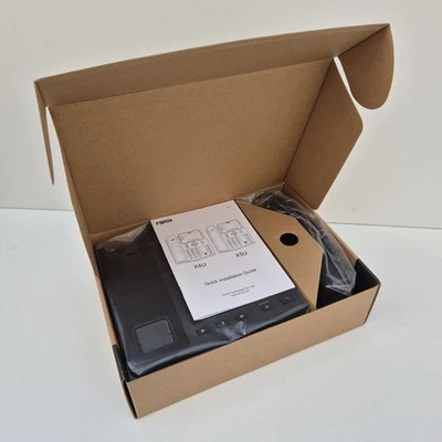 Fanvil X4U Rev: B-V2 Gigabit SIP Enterprise Desktop Phone Dual-Color LCD Display - Image 1 of 4